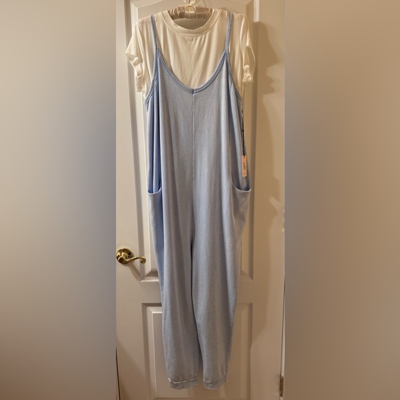 Sincerly Jules Pants - NWT 2 Piece Jumpsuit Apparel Soft Blue With A White T-Shirt Size Medium